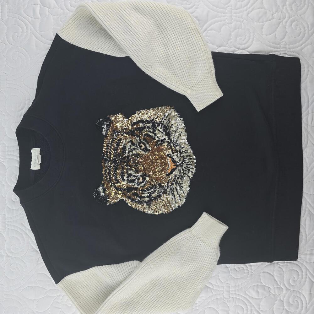 Honey & Sparkle Sequin Tiger Pullover Black & Cream Sweater Size Medium - Picture 2 of 8